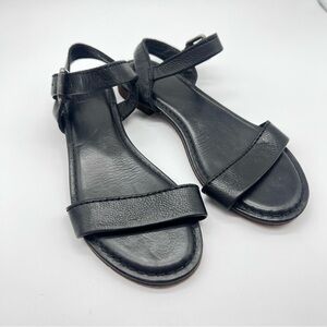 Frye Phillip 2 Piece black sandals Size 6